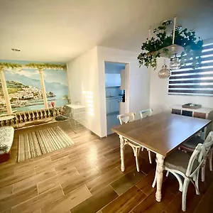 Apartamento Zona Andares Con Sala De Cine Privada 
