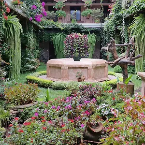 **** Hotel Genessis Guatemala